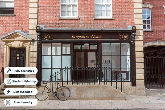 6 Bedroom Flat To Rent In Cumberland Street, Bristol, BS2