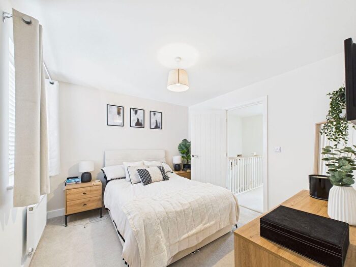3 Bedroom Semi-detached House For Sale In Old Abbey Farm Road, Crowland, PE6
