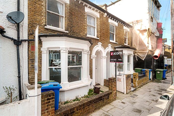 1 Bedroom Flat To Rent In Ulverscroft Road, London, SE22