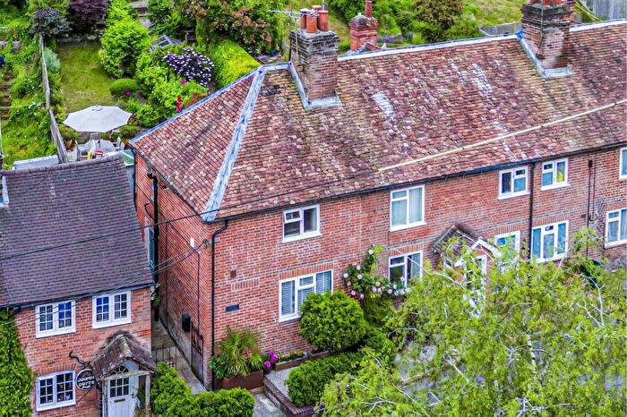 2 Bedroom Cottage For Sale In Wayside, Streatley On Thames, RG8