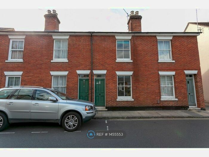 3 Bedroom Terraced House To Rent In Cherville Street, Romsey, SO51