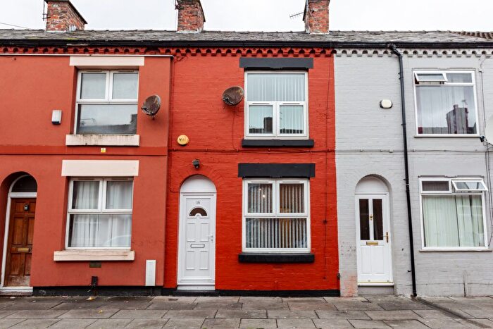2 Bedroom Terraced House To Rent In Holmes St Liverpool, Liverpool, Merseyside, L8