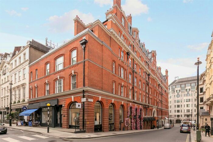 1 Bedroom Flat To Rent In Hay Hill, Mayfair, W1J