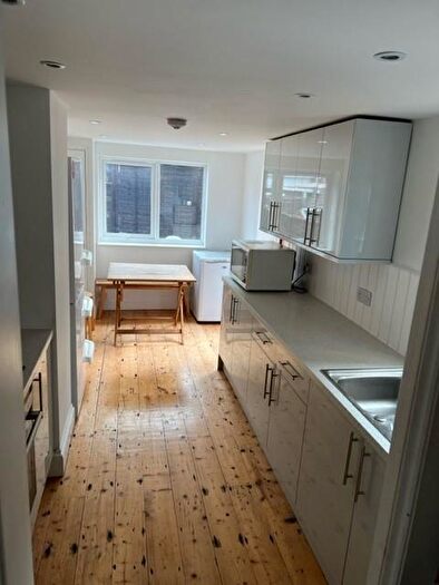 5 Bedroom House To Rent In Kingston Road, Bristol, BS3