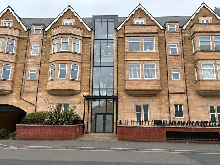 2 Bedroom Apartment To Rent In St Georges Court, Lytham St Annes, FY8