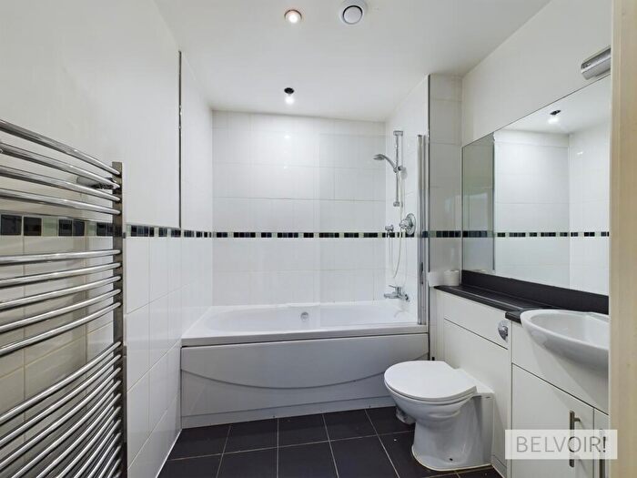 1 Bedroom Flat To Rent In Viva, Commercial Street, Birmingham, B1