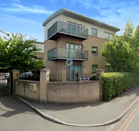 2 Bedroom Flat To Rent In Ashford Road, Ashford, TW15