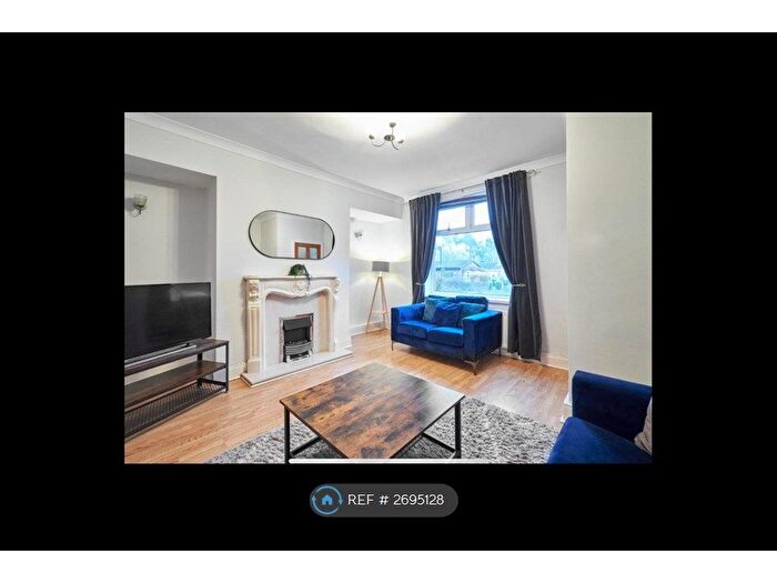 2 Bedroom Terraced House To Rent In Landscape Terrace, Greenside, Ryton, NE40