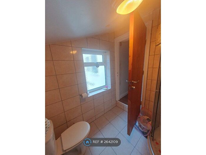 1 Bedroom Flat To Rent In Bank Street, Sheffield, S1
