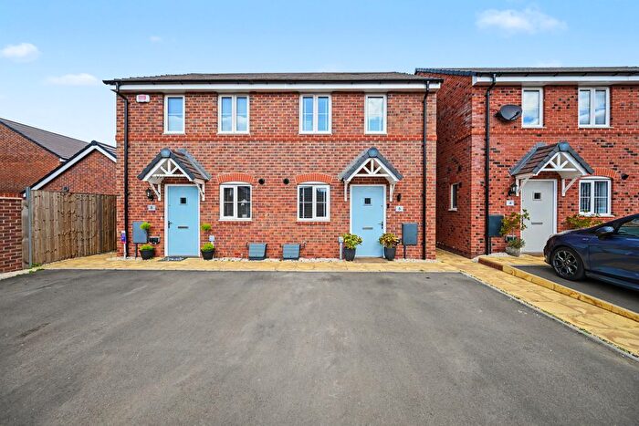 2 Bedroom Semi Detached House For Sale In Chartreuse Close, Ashlawn Gardens, CV22