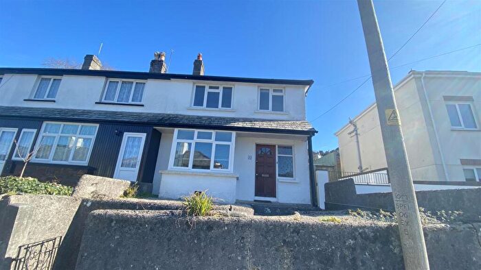 3 Bedroom End Of Terrace House To Rent In Priory Park Road, Launceston, PL15