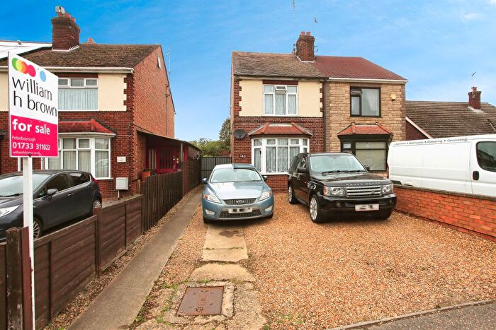 2 Bedroom Semi-detached House For Sale In Welland Road, Dogsthorpe, Peterborough, PE1
