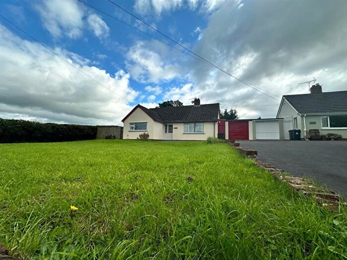 3 Bedroom Detached Bungalow For Sale In Hemyock Road, Culmstock, Cullompton, EX15