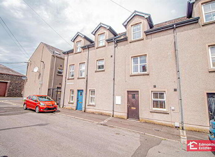 4 Bedroom TownHouse For Sale In Paradise Mews, Ballymena, BT42