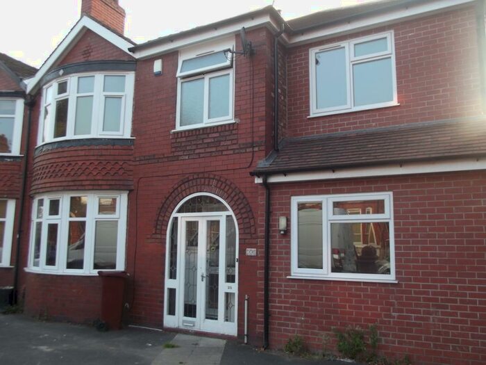 9 Bedroom Semi-Detached House To Rent In Egerton Road, Manchester, M14