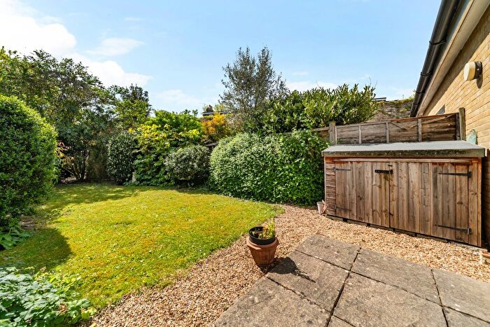 3 Bedroom Terraced House For Sale In Jameson Close, Acton, London, W3