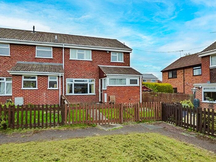 3 Bedroom End Terrace House For Sale In Sorrel Way, Malvern, Worcestershire, WR14