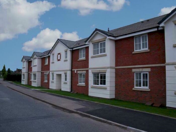 2 Bedroom Apartment To Rent In Wroxley House, Uffmoor Lane, Hayley Green, Halesowen, West Midlands, B63