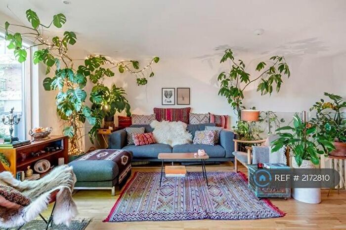 2 Bedroom Flat To Rent In Wick Lane, London, E3