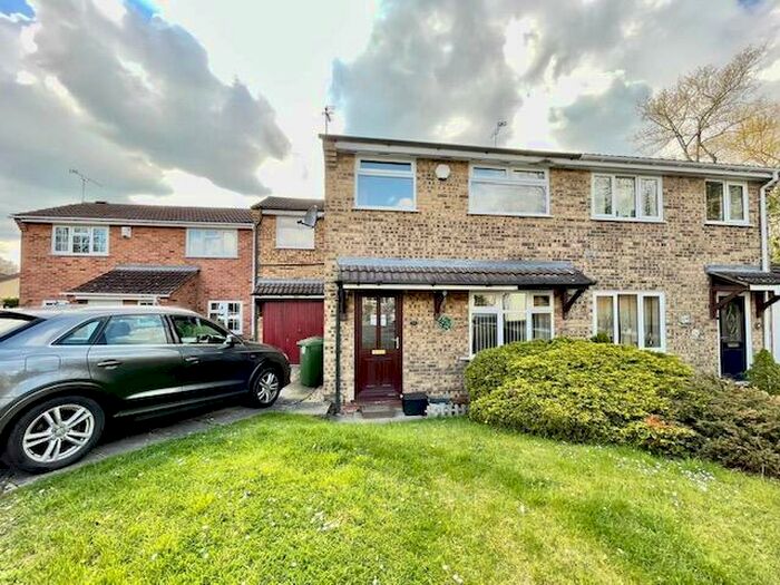 4 Bedroom House To Rent In Chelsea Close, Glen Parva, Leicester, LE2