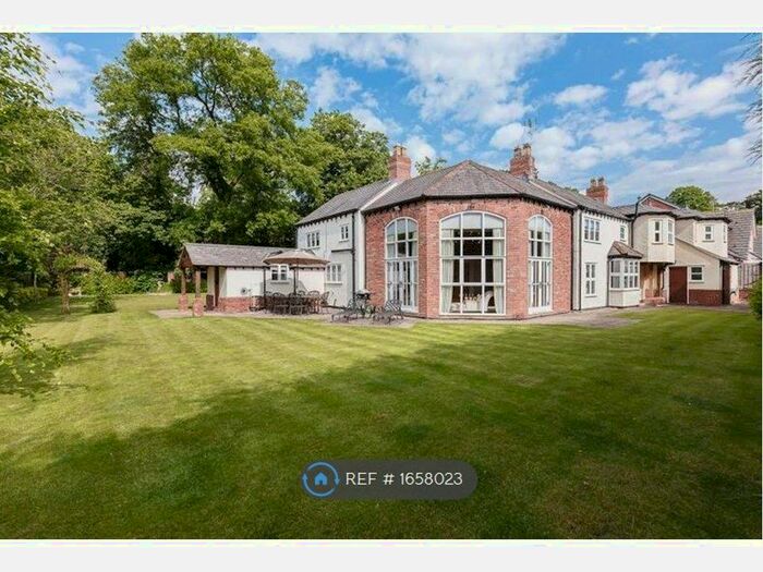 4 Bedroom Detached House To Rent In Darland Lane, Rossett, Wrexham, LL12