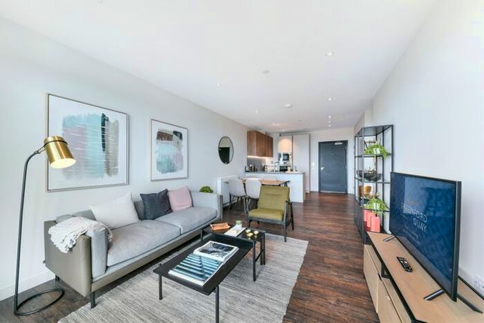 1 Bedroom Flat To Rent In Tillermans Court, Grenan Square, Greenford UB6