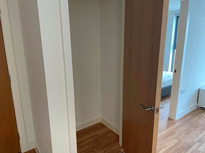 2 Bedroom Flat To Rent In Manchester Waters, Pomona Strand, Old Trafford, M16