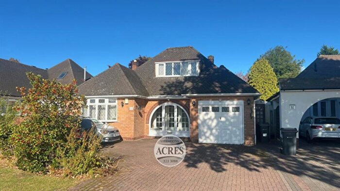 3 Bedroom Detached Bungalow For Sale In Irnham Road, Four Oaks, B74