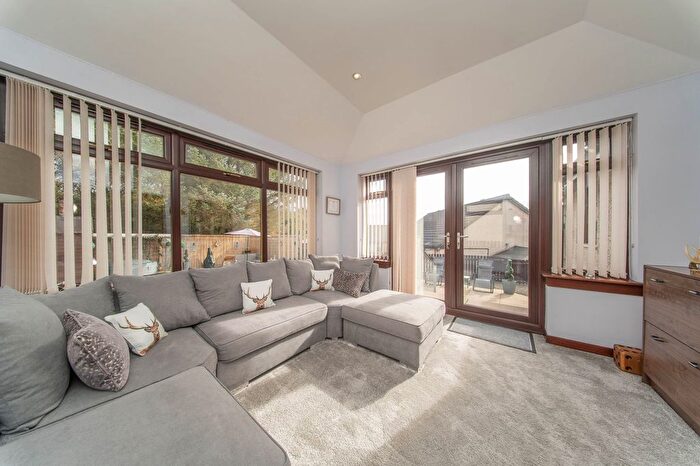 3 Bedroom Detached Bungalow For Sale In Northfield Meadows, Longridge, EH47