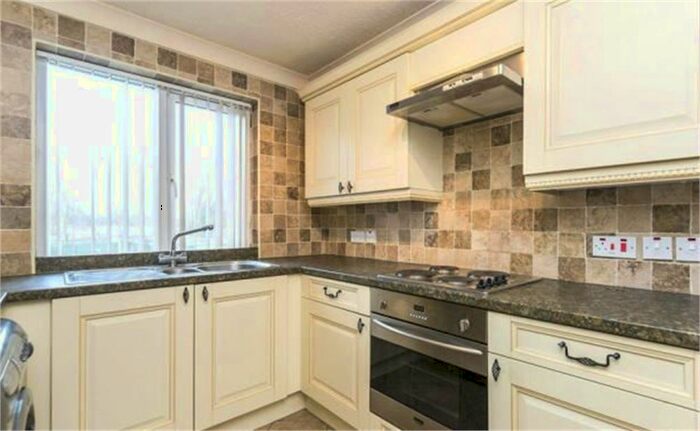2 Bedroom Flat To Rent In Mains Court, Framwellgate Moor, Durham, DH1