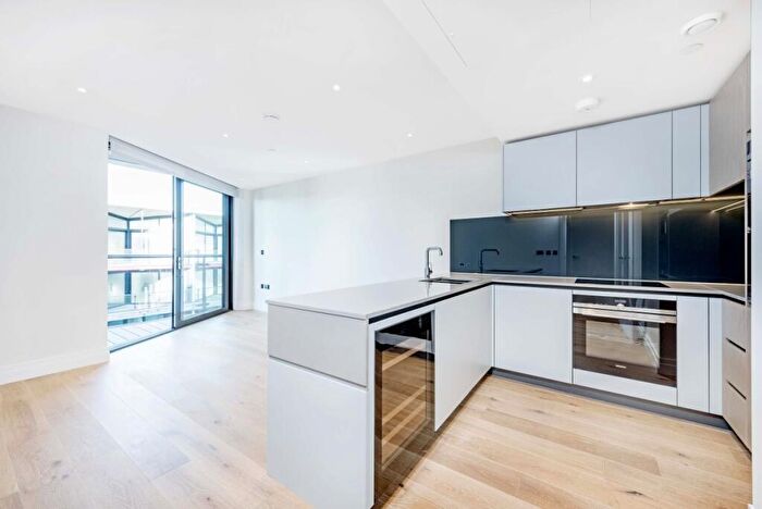 2 Bedroom Apartment For Sale In Riverlight Quay London, SW11