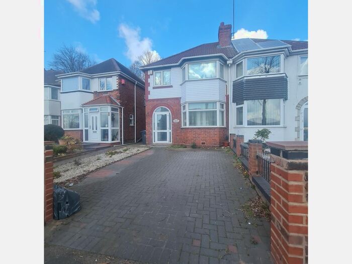 3 Bedroom Property To Rent In Tyburn Road, Erdington, Birmingham, B24