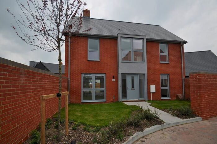 4 Bedroom Detached House To Rent In Teasel View, Kennington, Ashford, TN24