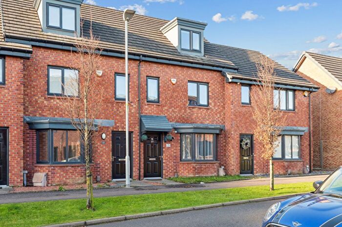 3 Bedroom Terraced House For Sale In Mcdonald Drive, Firhill, Glasgow, G20