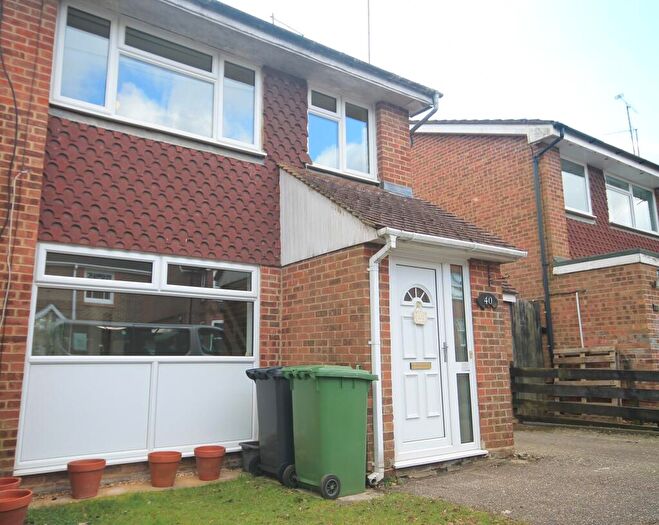 3 Bedroom Semi-Detached House To Rent In Western Road, Liss, GU33