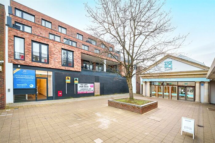 2 Bedroom Apartment To Rent In Obelisk Way, Camberley, Surrey, GU15
