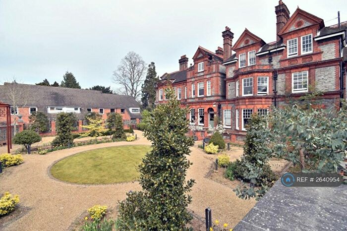 2 Bedroom Flat To Rent In Allcroft Road, Reading, RG1