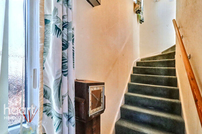 2 Bedroom Semi-Detached House For Sale In Charnwood Road, Leicester, LE9