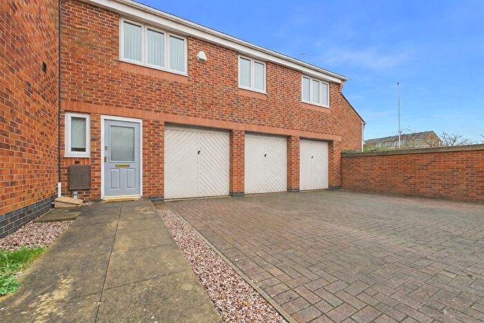 2 Bedroom Detached House For Sale In Eaton Drive, Rugeley, WS15