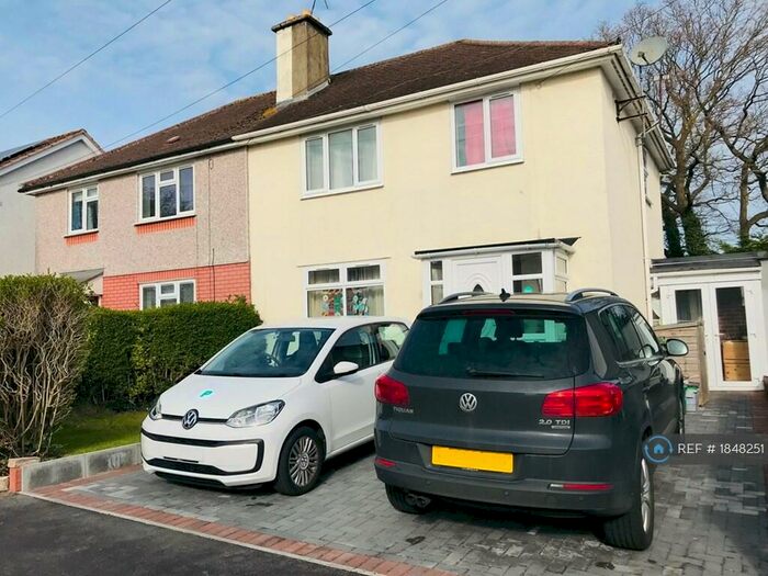 3 Bedroom Semi-Detached House To Rent In Surrey Avenue, Cheltenham, GL51