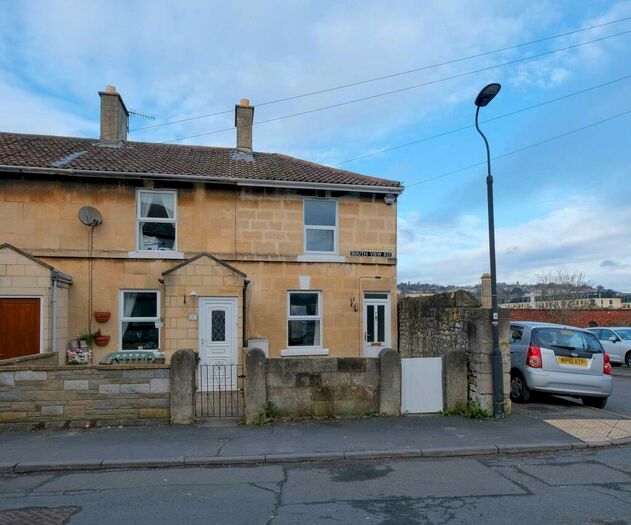 2 Bedroom End Of Terrace House To Rent In Southview Road, Bath, BA2