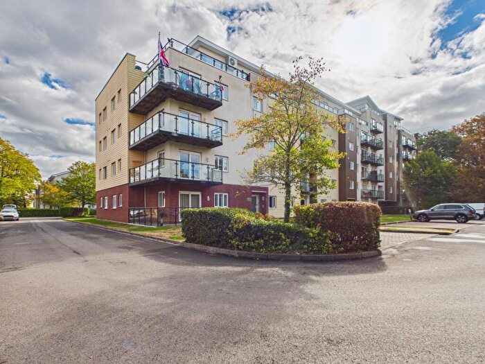 2 Bedroom Flat To Rent In Gisors Road, Southsea, PO4