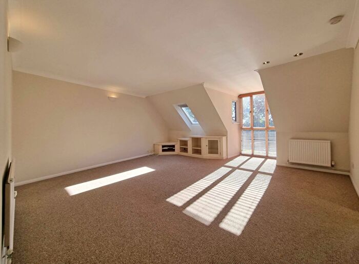 2 Bedroom Flat For Sale In Lancaster Drive, Martlesham Heath, Ipswich, IP5