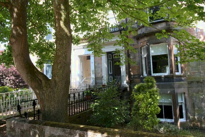 Studio To Rent In Available Now Camphill Avenue, Glasgow, G41