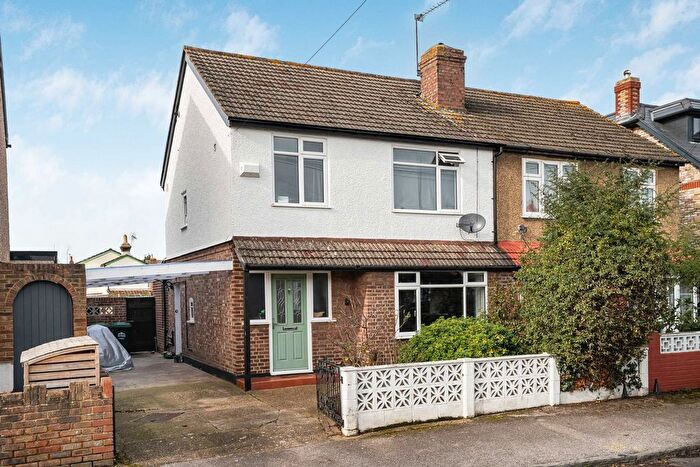 3 Bedroom Semi Detached House For Sale In Marlborough Road, Ashford, Surrey, TW15