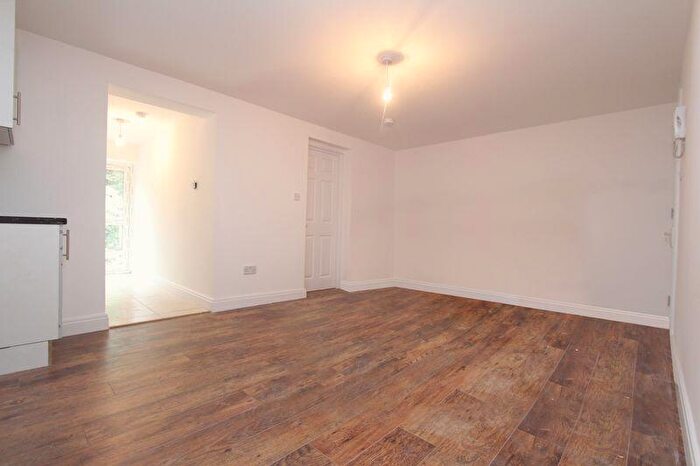 2 Bedroom Flat To Rent In Crowland Road, Seven Sisters / South Tottenham, N15