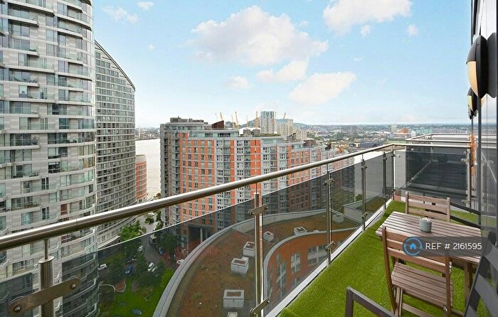 1 Bedroom Flat To Rent In Streamlight Tower, London, E14