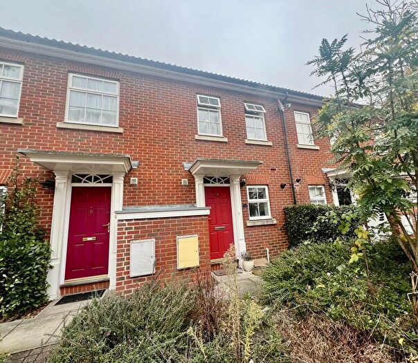 2 Bedroom Terraced House To Rent In Edinburgh Close, Pinner, HA5