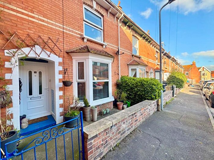 2 Bedroom Terraced House For Sale In Ravensworth Terrace, Burnham On Sea, TA8