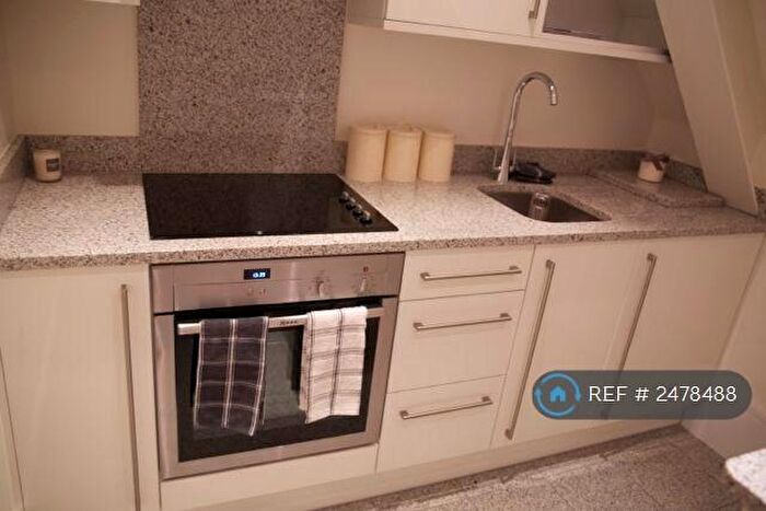 Studio To Rent In Fitzjohns Avenue, London, NW3